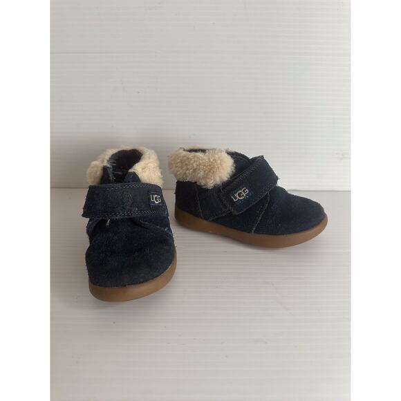UGG NOLEN CHUKKA Sheepskin Suede Boot Toddlers' Navy US 7 - Picture 1 of 8